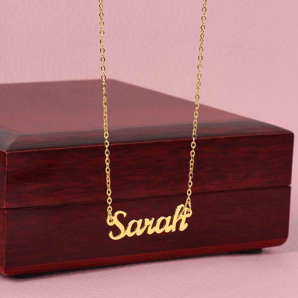 ShineOn-Fulfillment-Jewelry-18k-Yellow-Gold-Finish-Custom-Name-Necklace-in-Luxury-gift-Box-Birthday-Necklace-Gift-for-Wife-from-Husband.

