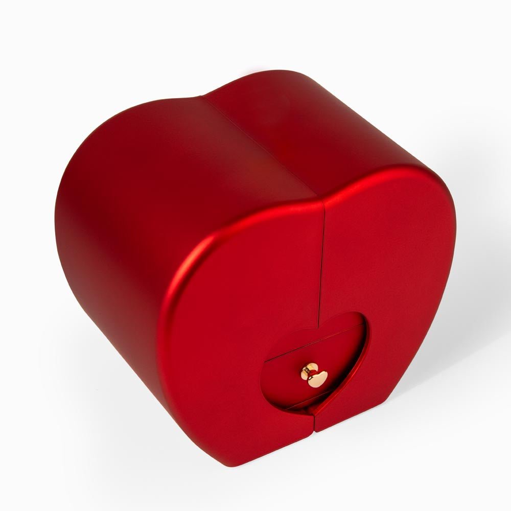 Red -Heart-shaped- Rose- Gift -Box- on -White- Background